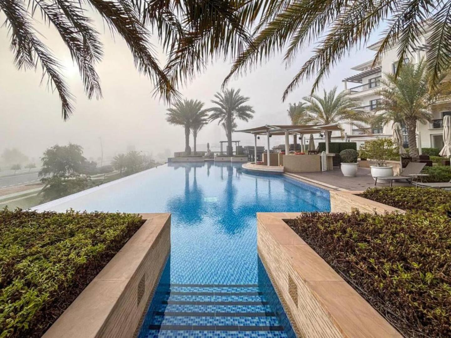 Apartment Yas Island Golf Escape Abu Dhabi